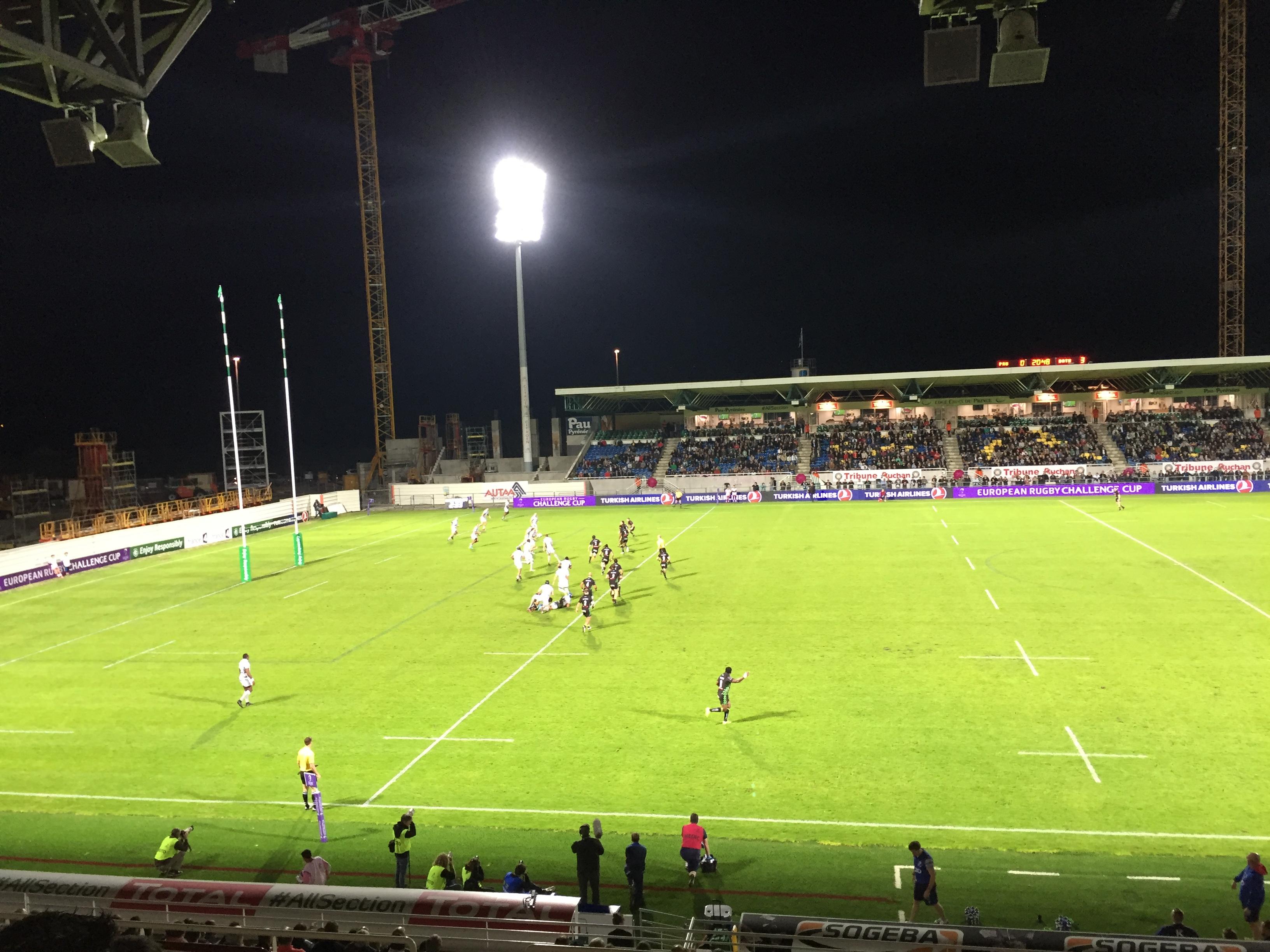 Comfort Suites Pau Idron Bagian luar foto