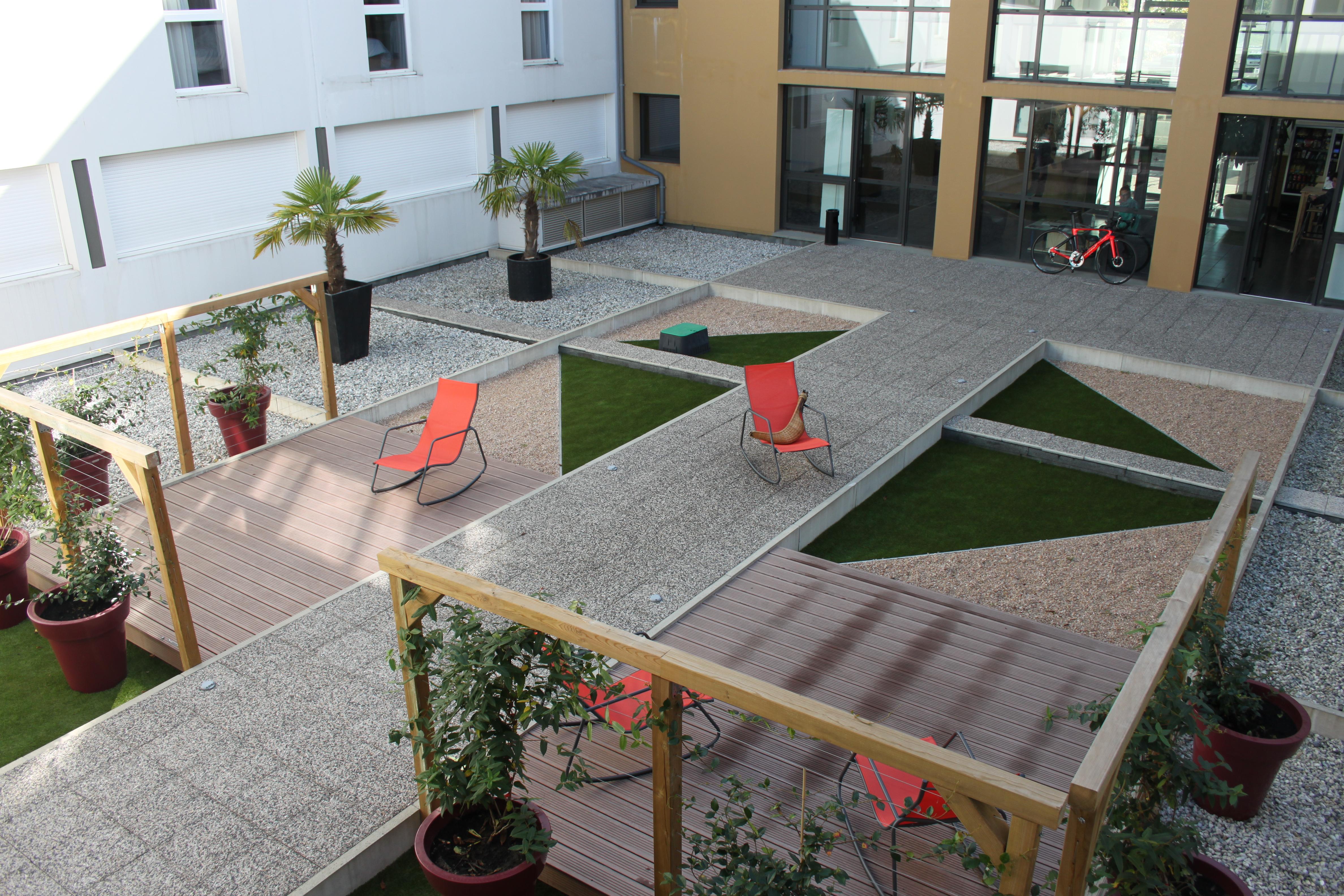 Comfort Suites Pau Idron Bagian luar foto