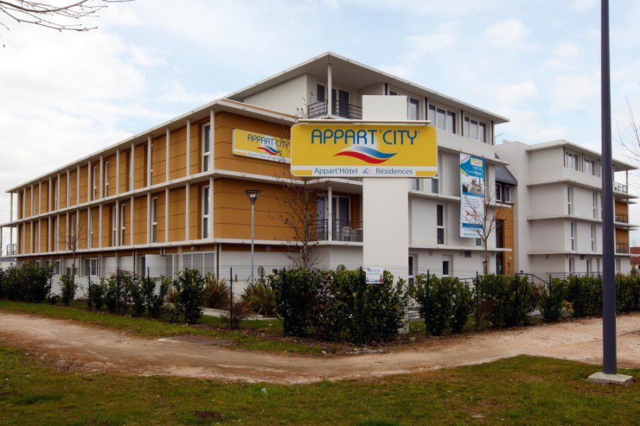 Comfort Suites Pau Idron Bagian luar foto