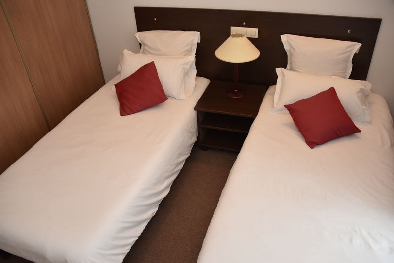 Comfort Suites Pau Idron Bagian luar foto